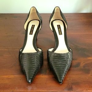 Ann Marino Snake Pumps